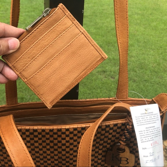 KB Colombian Hand Woven Leather Checkered Shoulder Purse (Natural/Black/1025) - Picture 3 of 6